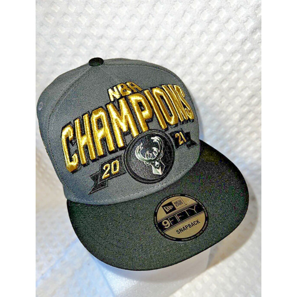 New Era Milwaukee Bucks 2021 NBA Champions 9FIFTY Snapback Hat One Size Adult - Picture 8 of 9